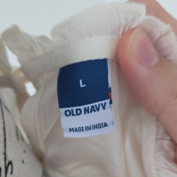 Old Navy White Blouse for Women - Picture 3 of 5